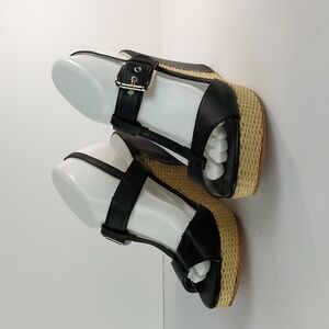 Spicy Wedge Heeled Sandals